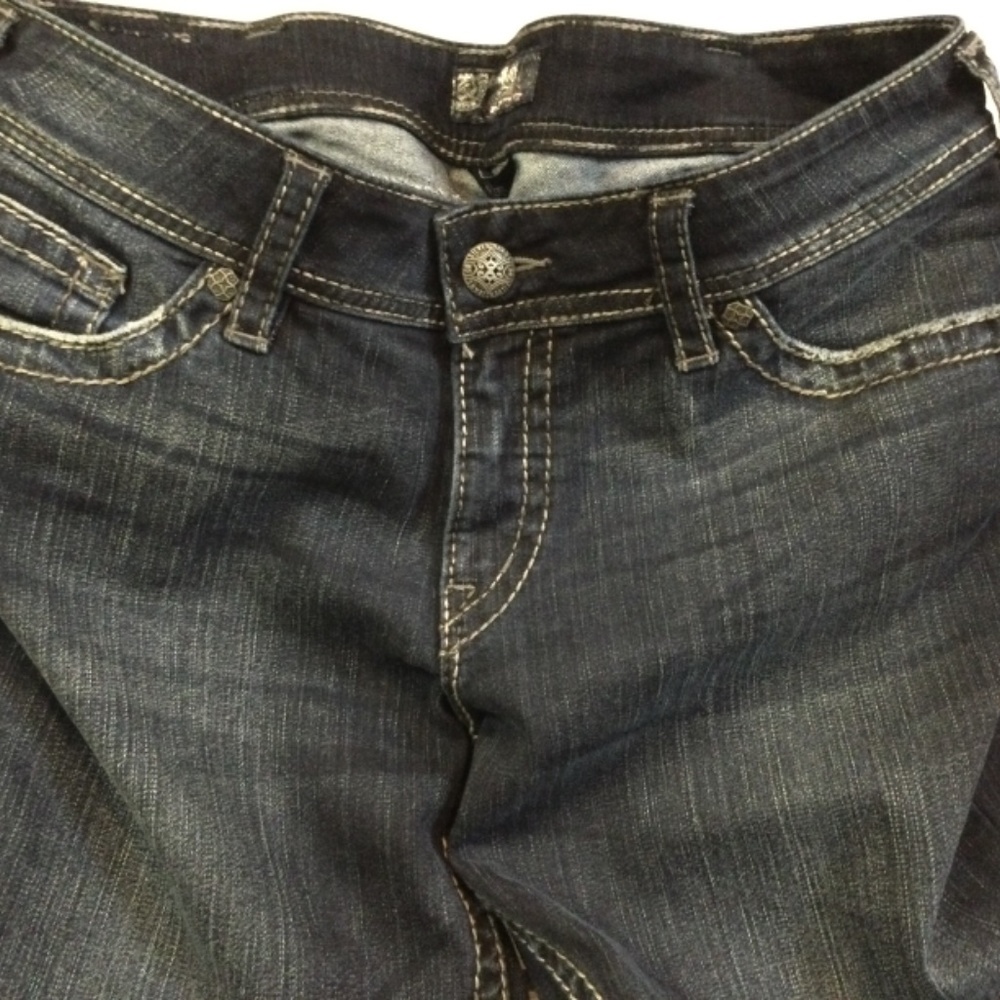 Silver Jeans - Picture 3 of 6